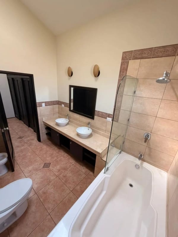 Preciosa residencia de un nivel en Lazos de Fraijanes — foto 4 de 16