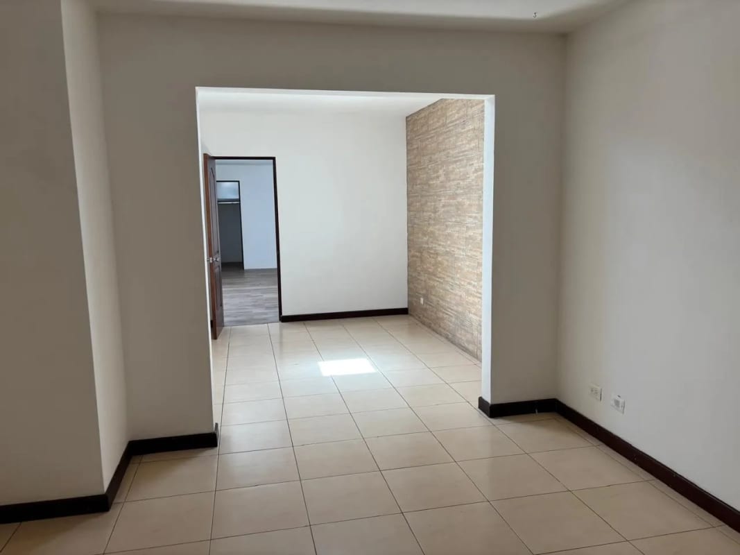 Hermosa casa grande en Residencial Los Diamantes — foto 5 de 17