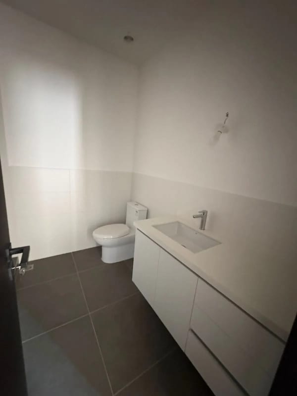 Apartamento totalmente nuevo en venta en Lirios de Cayala — foto 3 de 16
