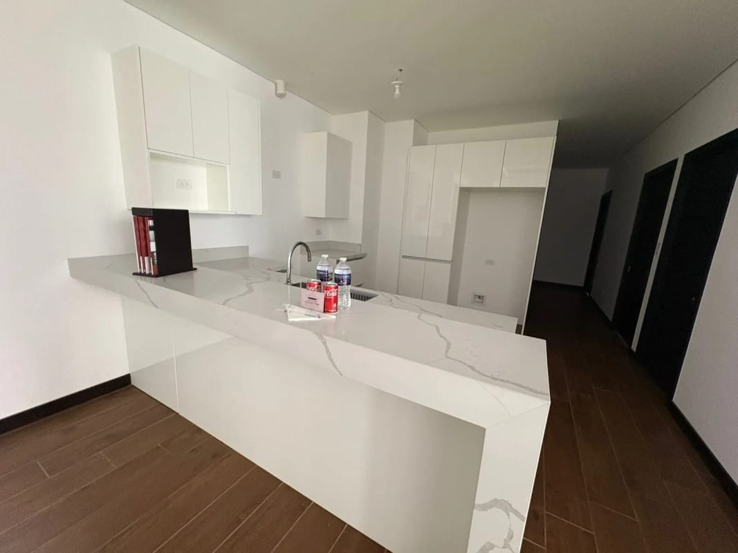 Apartamento totalmente nuevo en venta en Lirios de Cayala — foto 9 de 16