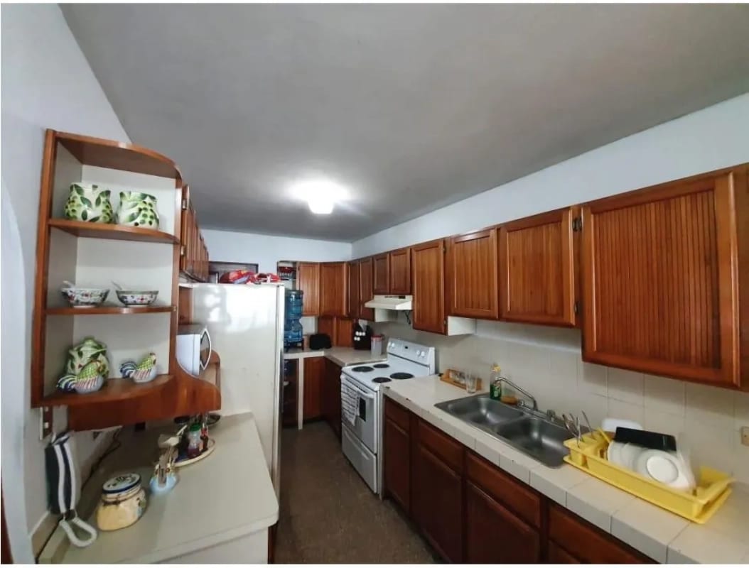 Casa en Venta Zona 14, La Villa — foto 5 de 10